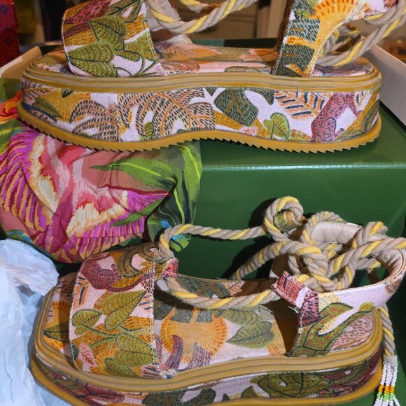 SUMMER DREAM FLATFORM SANDAL - Picture 3 of 5